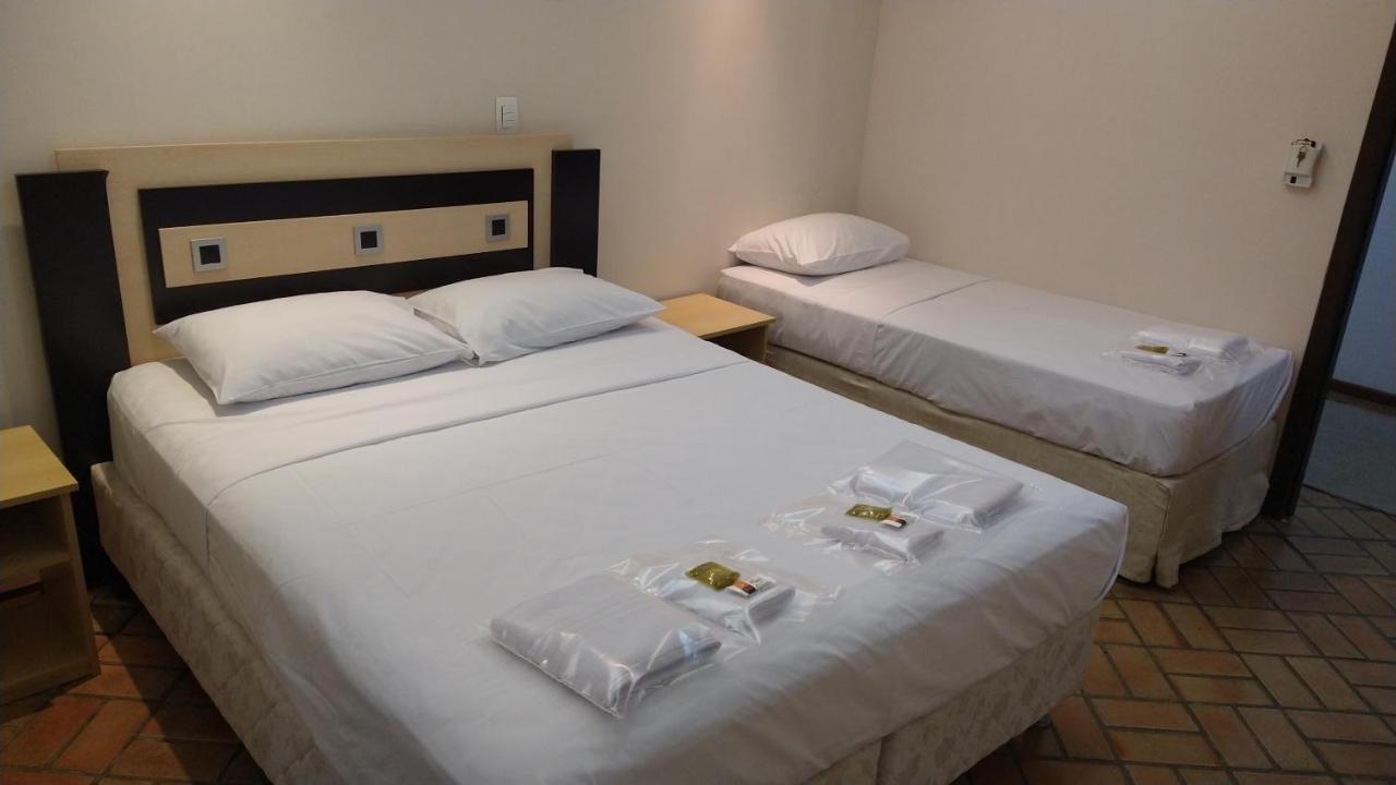 Hotel Tropeiro Da Lapa Lapa  المظهر الخارجي الصورة