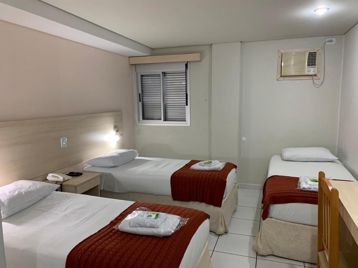 Hotel Tropeiro Da Lapa Lapa  المظهر الخارجي الصورة